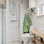Small Oasis Near Coast And Town Apartman *