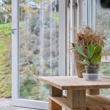 Lejlighed Small Oasis Near Coast And Town *