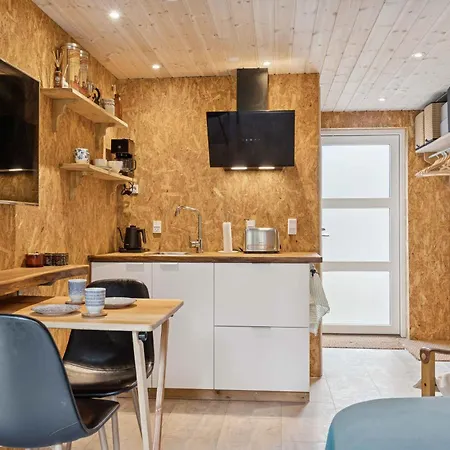 Lejlighed Small Oasis Near Coast And Town